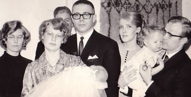 00-19670219014-LiinantoArmi-Salli-Reijo-Asko-Salla-Anna-Anu-Timo-Ristiaiset