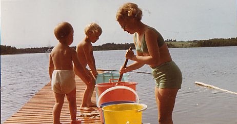 13-19710746014-Sanna-Salla-Salli-Pyykilla-Laituri-Nilsia-A046N