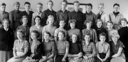 04-0519540000001-HKYK-V-Luokkakuva