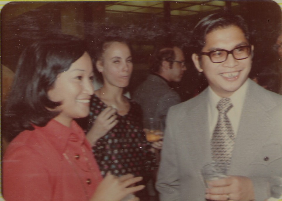 10-19731100045-Mariano-Mrs-Roberto-big