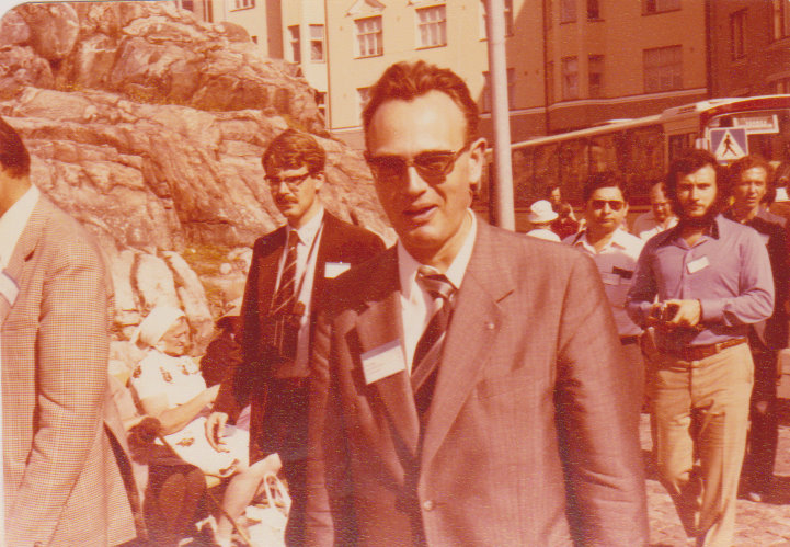 11-197608-Schonfeld-ESEM76-6-3