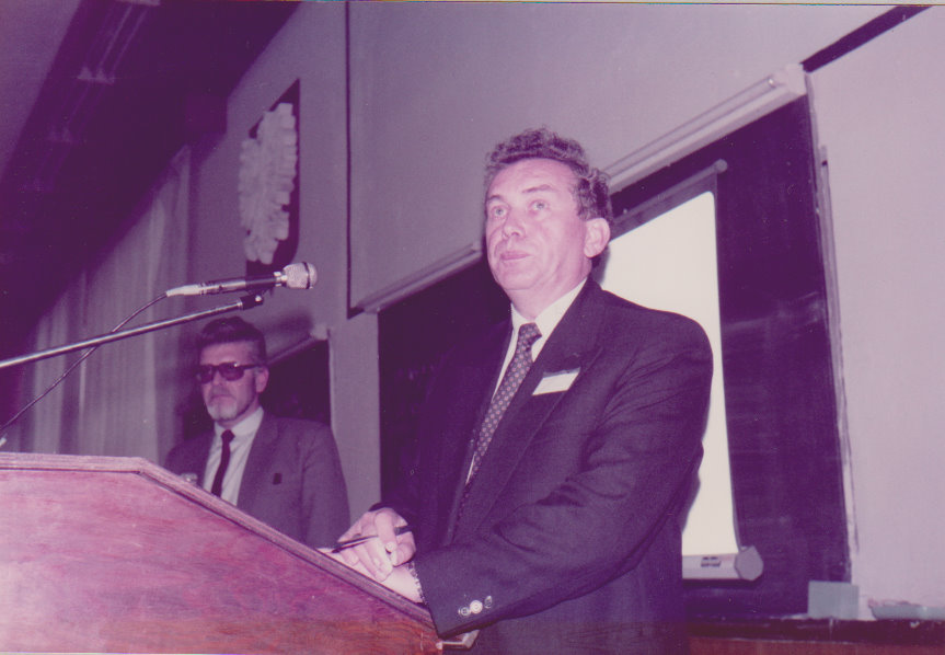 11-19831000461-Welfe_Wladyslaw-MacroModels-83_Lodz