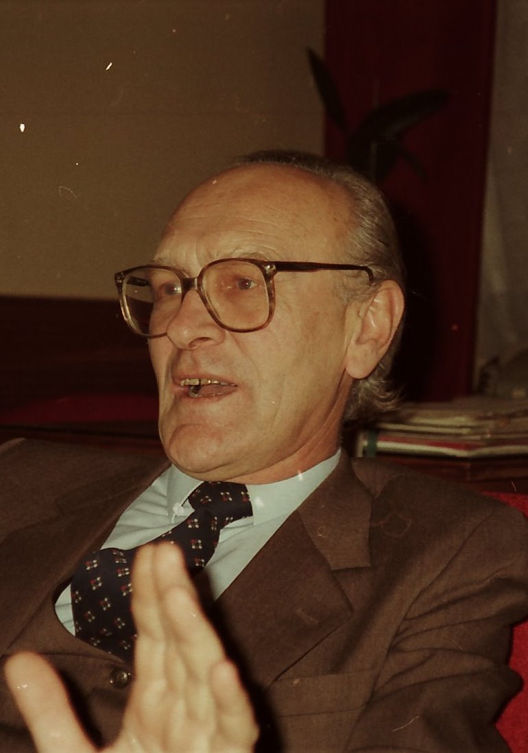 11-19891200079-Can_your_model_say-When_comes_socialism_to_Finland