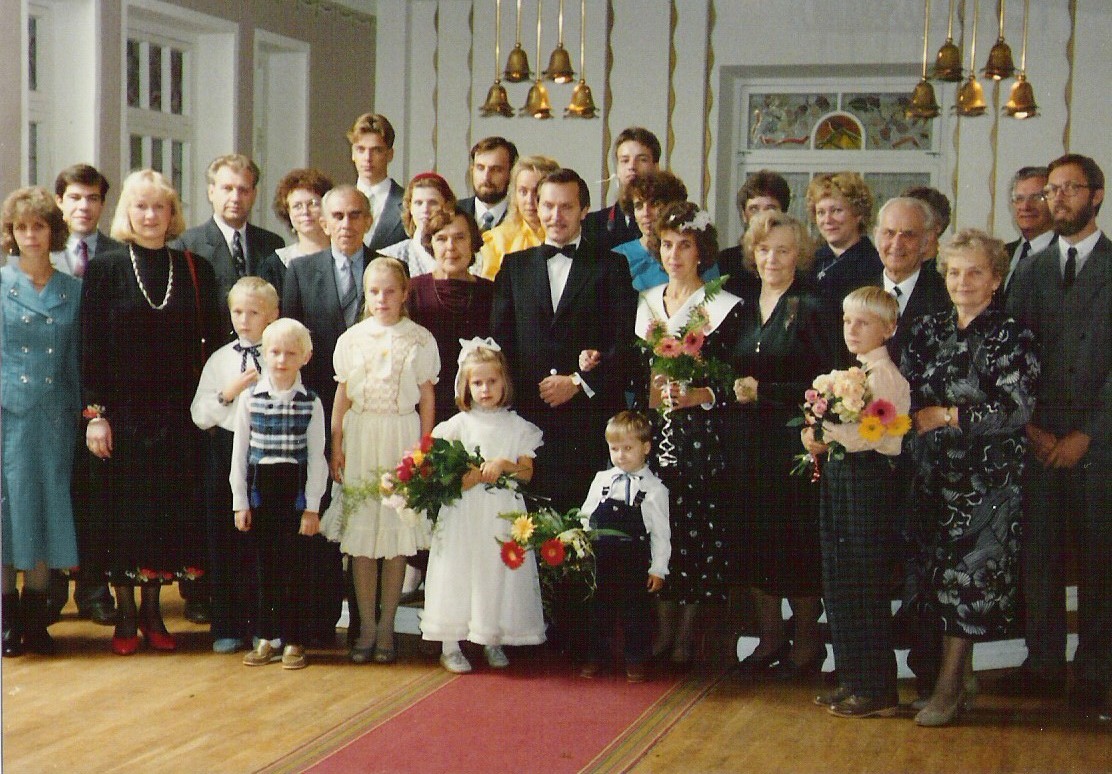 14-19911019059-Ryhmakuva