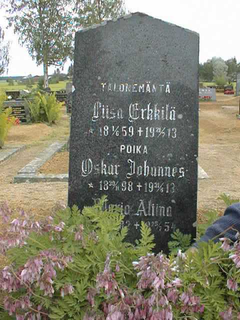 A20000712005-ErkkilaLiisa-OskarJohannes-MariaAliina-hk.jpg